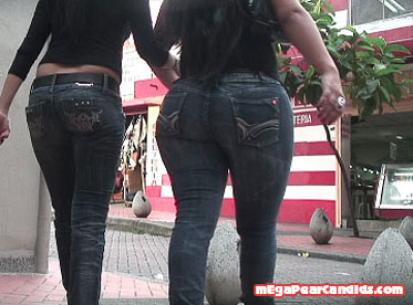 Mega Jeans